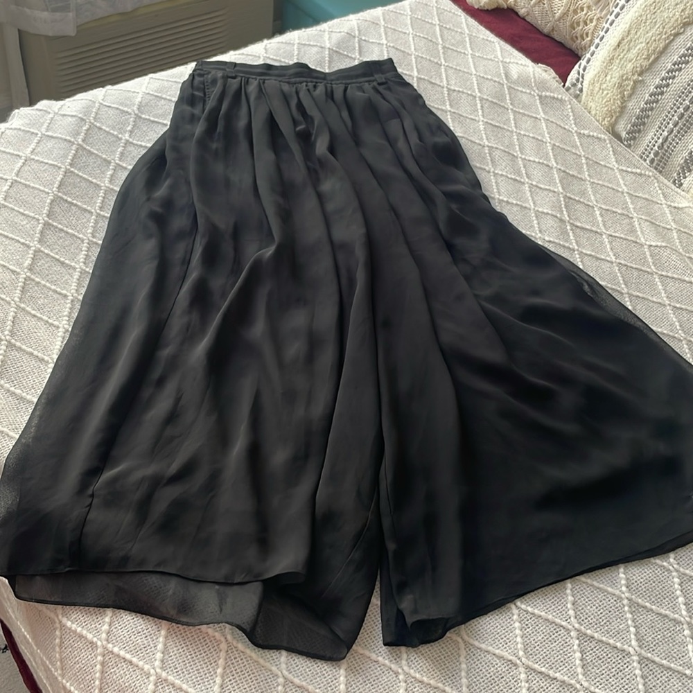 Chiffon dress pants
With lining